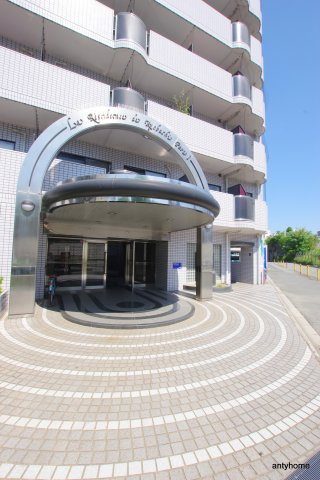 ラ・レジダンス・ド京橋　仲介手数料無料のエントランス