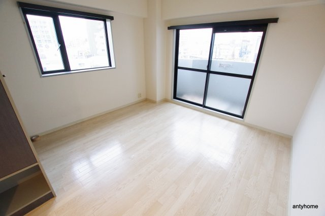 ラ・レジダンス・ド京橋　仲介手数料無料の寝室