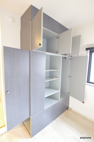 ラ・レジダンス・ド京橋　仲介手数料無料の収納