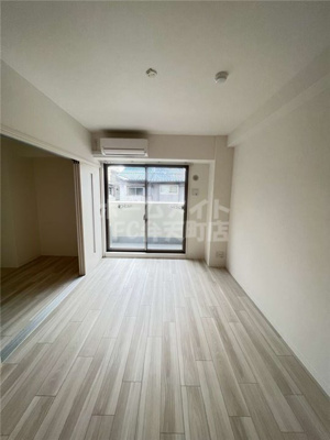 【居間・リビング】 | La Benten | こちらの居間で趣味の時間をお楽しみください