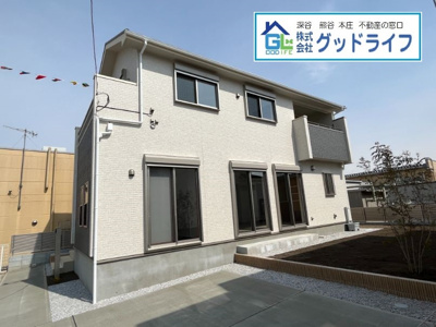 【外観】 | 本庄市児玉町児玉　新築分譲住宅　1号棟 | モダンで重厚感のある落ち着いた雰囲気の外観です。