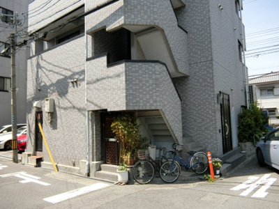 【周辺】 | アセンブラージュ辻本