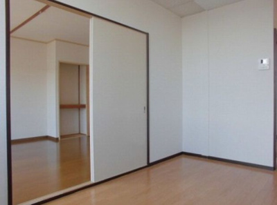 【居間・リビング】 | アーバン中山 | おしゃれなリビングです