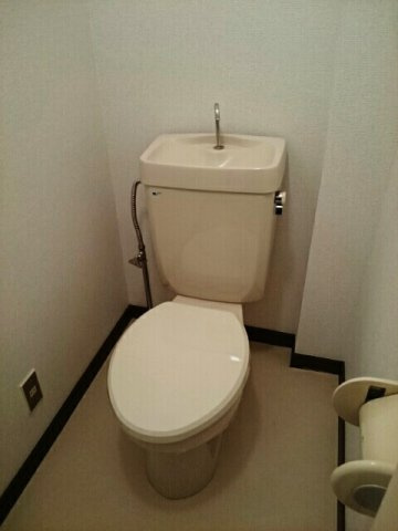 サンハイム梓のトイレ|ゆったりとした空間のトイレです