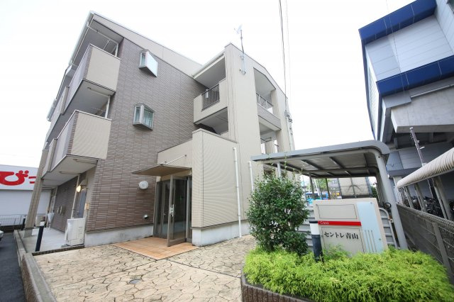 セントレ青山の外観