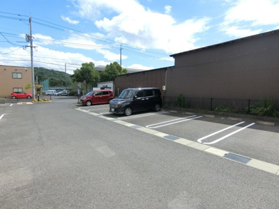 【駐車場】 | フォレスト・ハハキＡ