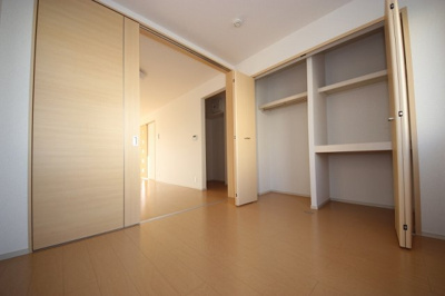 【洋室】 | フォレスト・ハハキＡ