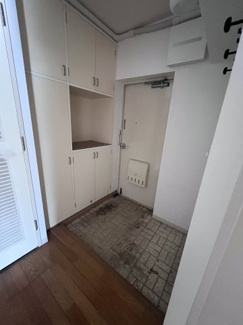 【居間・リビング】 | 内野中央１号棟 | 2023年3月時点の写真です。