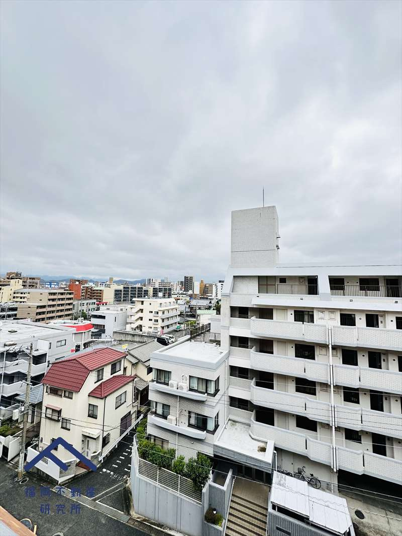 エバーライフ筑紫丘高校前の展望