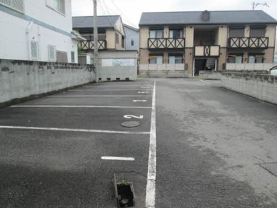 【駐車場】 | フレグランスAKIHO