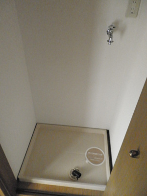 【設備】 | コートグレイス | 洗濯機置き場