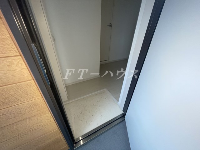 リブリ・MORE 1stの玄関