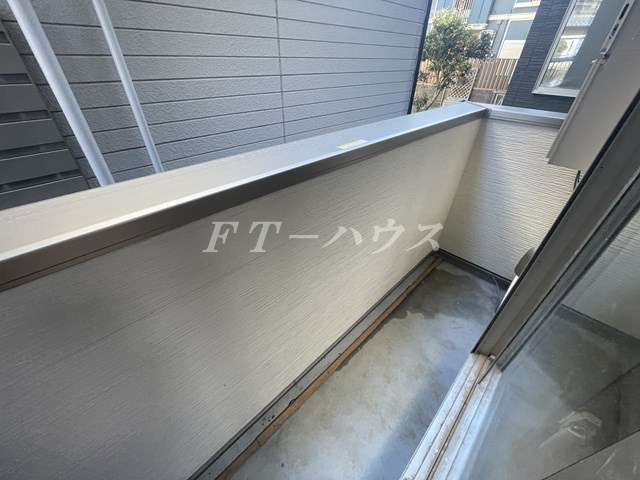 ガーデンパレス幕張本郷のバルコニー