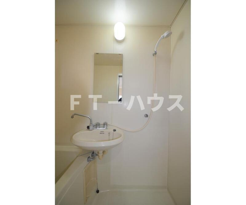 レプリントンハイツＡ棟のその他