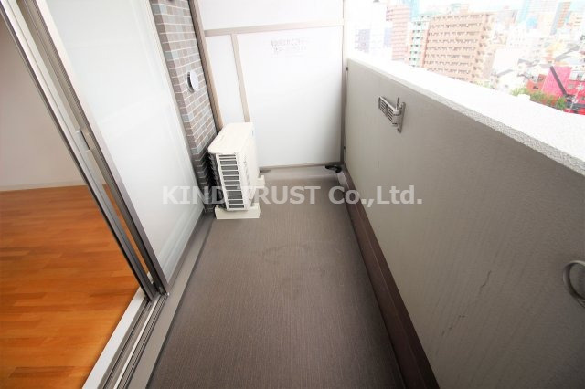 レジュールアッシュ梅田レジデンスのバルコニー