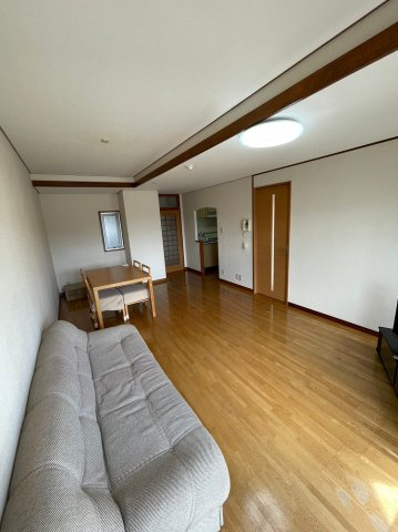 仲介手数料0円！！シティマンション新瑞東の居間・リビング