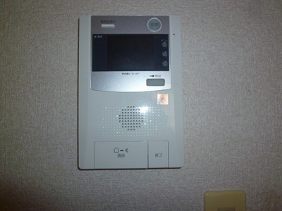 【セキュリティ】 | ロマネスク西新オレンジ通り | セキュリティ：モニター付インターホン     （2023年2月撮影）