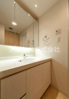 【独立洗面台】 | ※同建物別室、参考写真