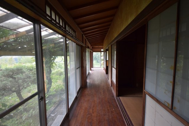 【その他】 | 伊東市鎌田 古家付き売地 | 古家の中、廊下