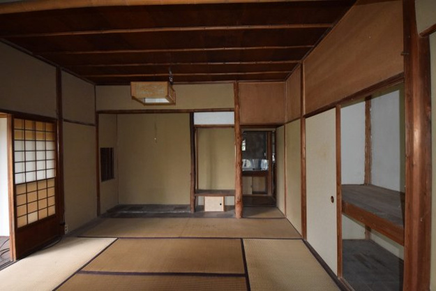 【その他】 | 伊東市鎌田 古家付き売地 | 古家の中、和室