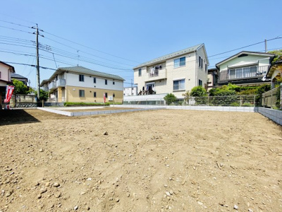 【外観】 | ☆Ｗカースペース×子育て×お買物×通勤通学＝良好住環境☆建築条件なし売地／綾瀬市上土棚南２丁目 | 【区画②】奥の区画です。通路のアプローチデザインをこだわってみたり、隠れ家ベースのような遊び心を取り入れた家造りもお面白そうですね！