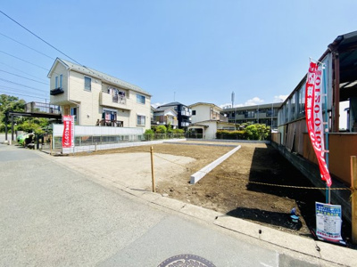 【前面道路含む現地写真】 | ☆Ｗカースペース×子育て×お買物×通勤通学＝良好住環境☆建築条件なし売地／綾瀬市上土棚南２丁目 | 【現地全体】交通量の少ない落ち着いた住宅街です！