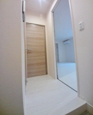 【玄関】 | 六甲コルン