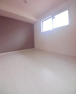 【洋室】 | 六甲コルン