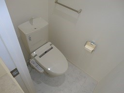 【トイレ】 | ラ・ブランシュ | ウォシュレット付