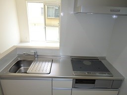 【キッチン】 | ラ・ブランシュ | システムキッチン3口