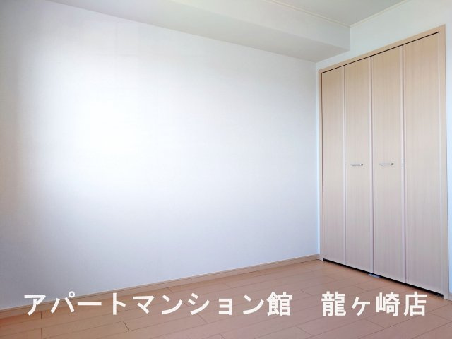 エスポアールの洋室