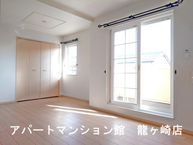 エスポアールの居間・リビング