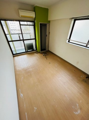 仲介手数料0円！！サクセス吹上の居間・リビング