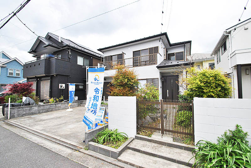 中古戸建　茅ヶ崎市みずき3丁目の外観