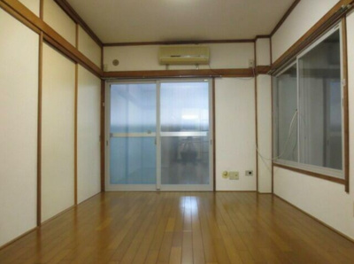 【居間・リビング】 | 伊谷ハイツ