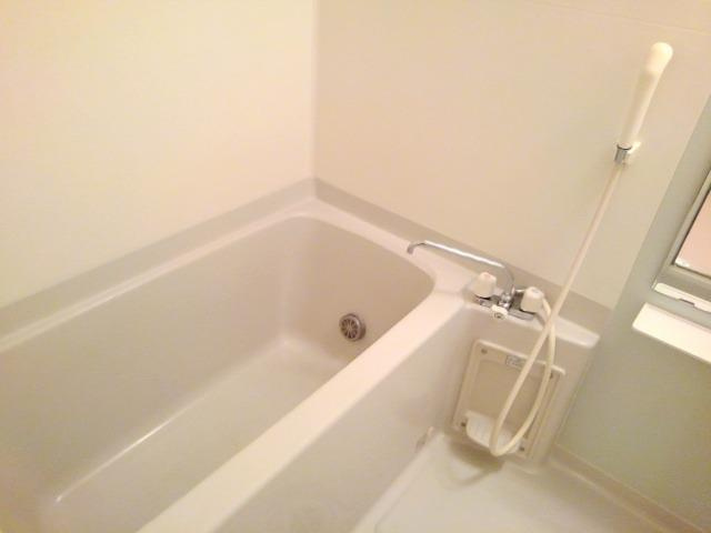 ラディアンスの浴室|バス