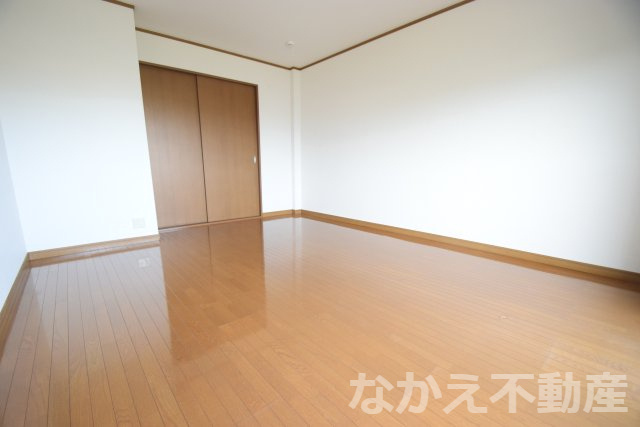 【寝室】 | 開放的な寝室です