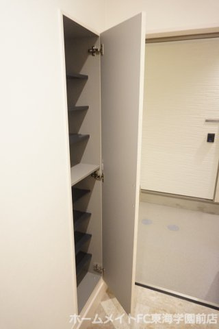 熊本市中央区黒髪２丁目のアパートの収納