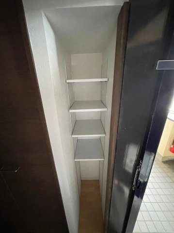 仲介手数料0円！！アクセス高辻の収納