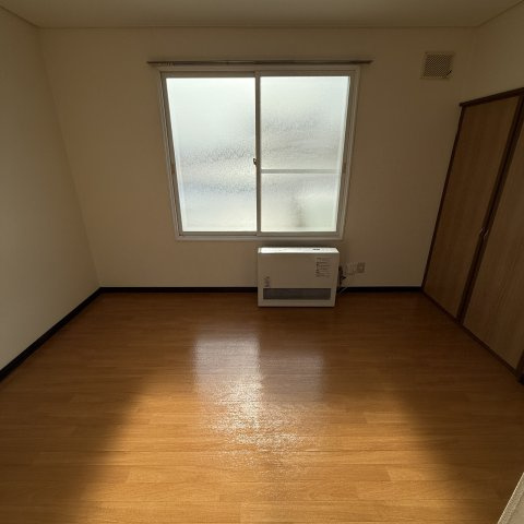 学）大昭グリーンヒル１の居間・リビング