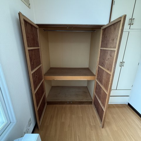 学）大昭グリーンヒル１の収納