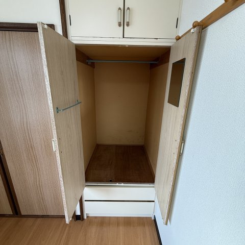 学）大昭グリーンヒル１の収納