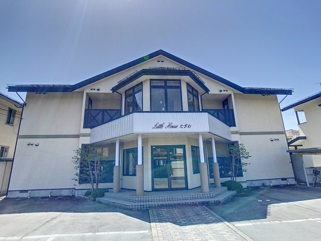 Little House たざわの外観