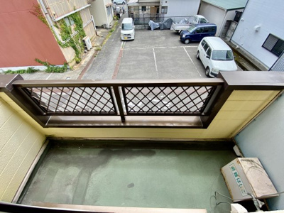 【バルコニー】 | ハイツアマリージョ