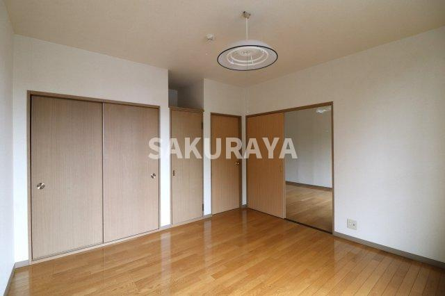 エスポワールMITAの洋室|2023年4月撮影。