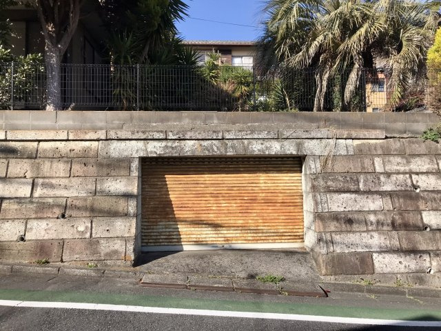 稲村ガ崎　南東・南西向き陽当り良好角地　売地の外観