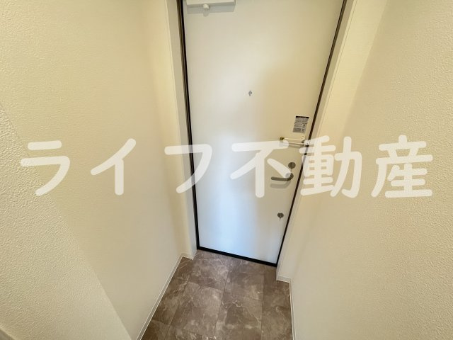 Gran　QUALIOR北巽の玄関|収納もある玄関です