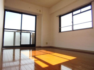 【洋室】 | ウエルメゾン江坂 | 洋室6.7帖★（同タイプ部屋より）