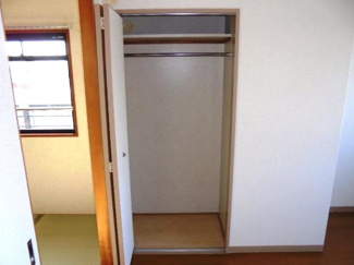 【収納】 | ウエルメゾン江坂 | 洋室4.8帖収納★（同タイプ部屋より）