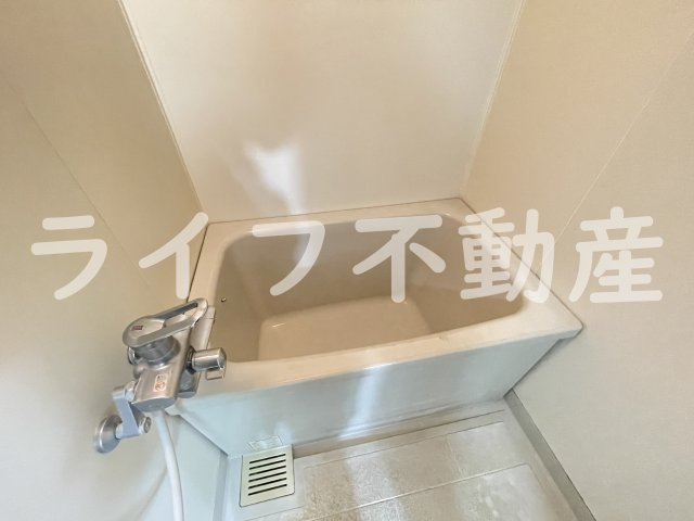 サンメゾンの浴室|落ち着いた空間のお風呂です